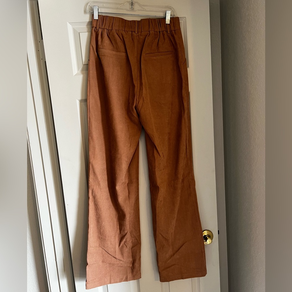 Wide leg trousers